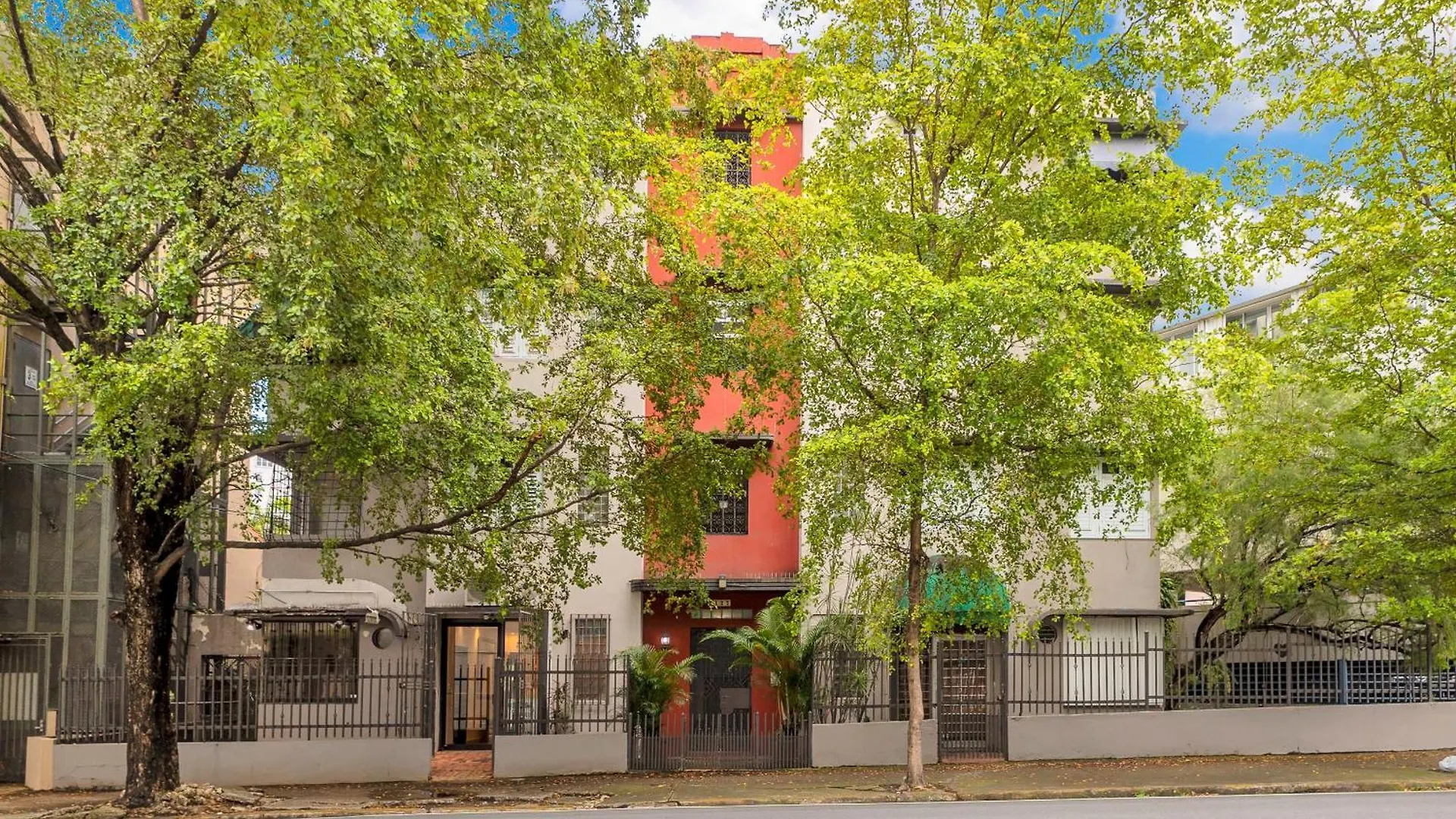 Family Hideaway Near Beach, Games, Views & More San Juan